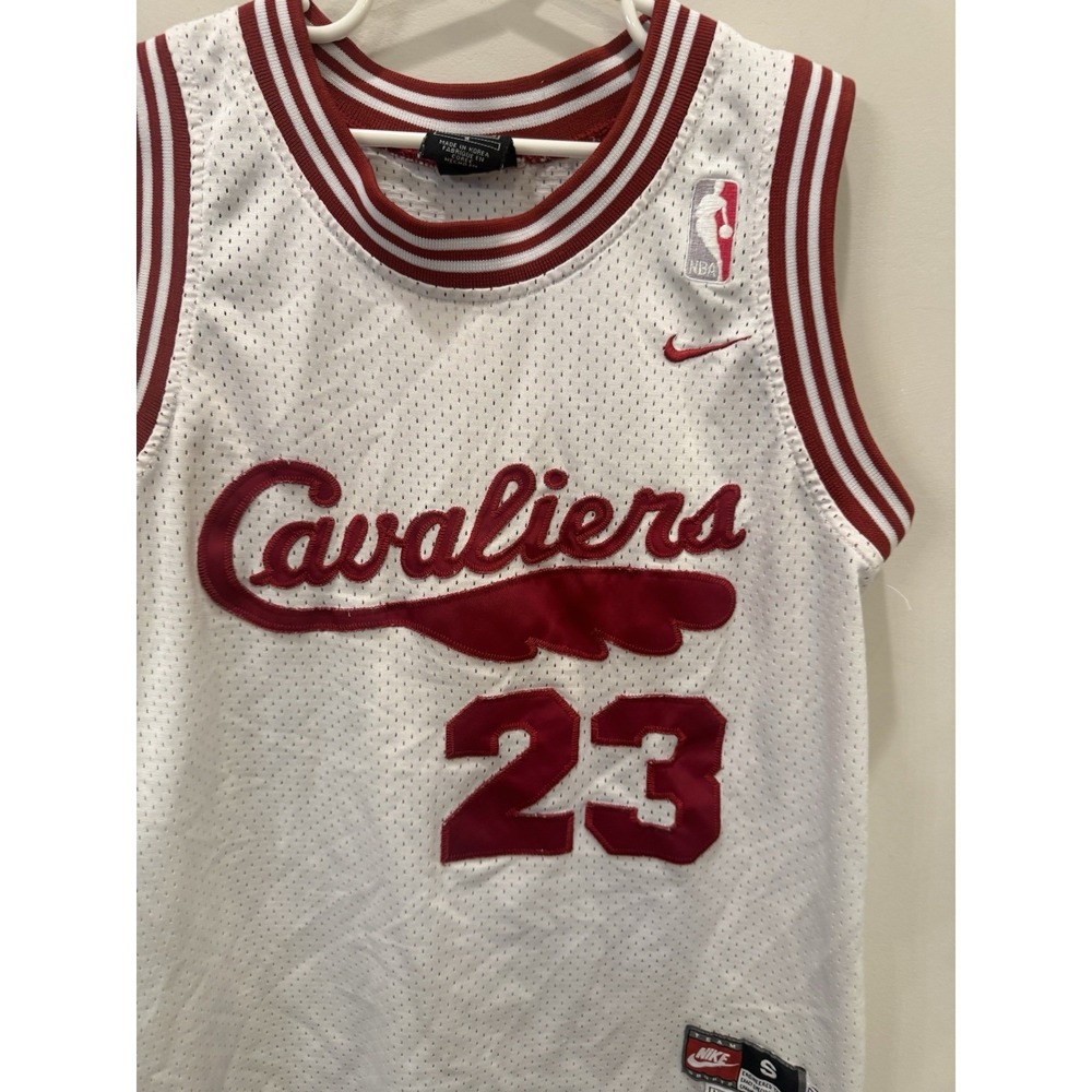 Nike Lebron James Jersey Cleveland Cavaliers Youth Small Retro 1972 - Picture 2 of 7